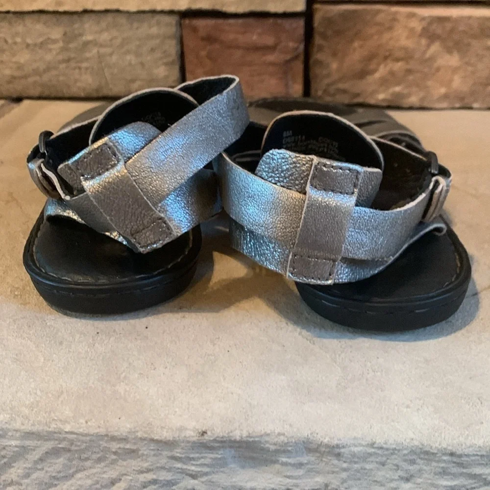 Born sz 8 metallic silver ankle strap sandals